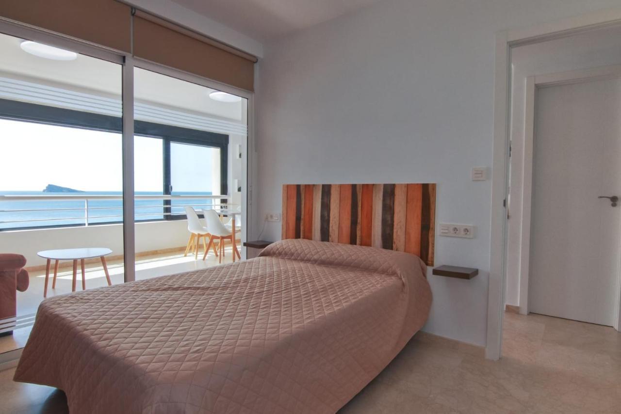 Luminoso Apartamento En Primera Linea De Playa Benidorm Exterior foto